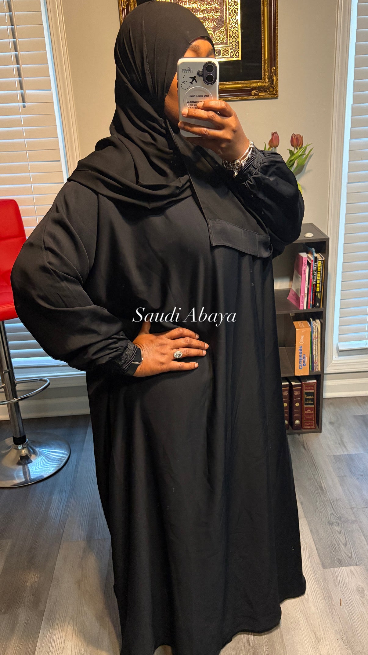 Saudi Abaya