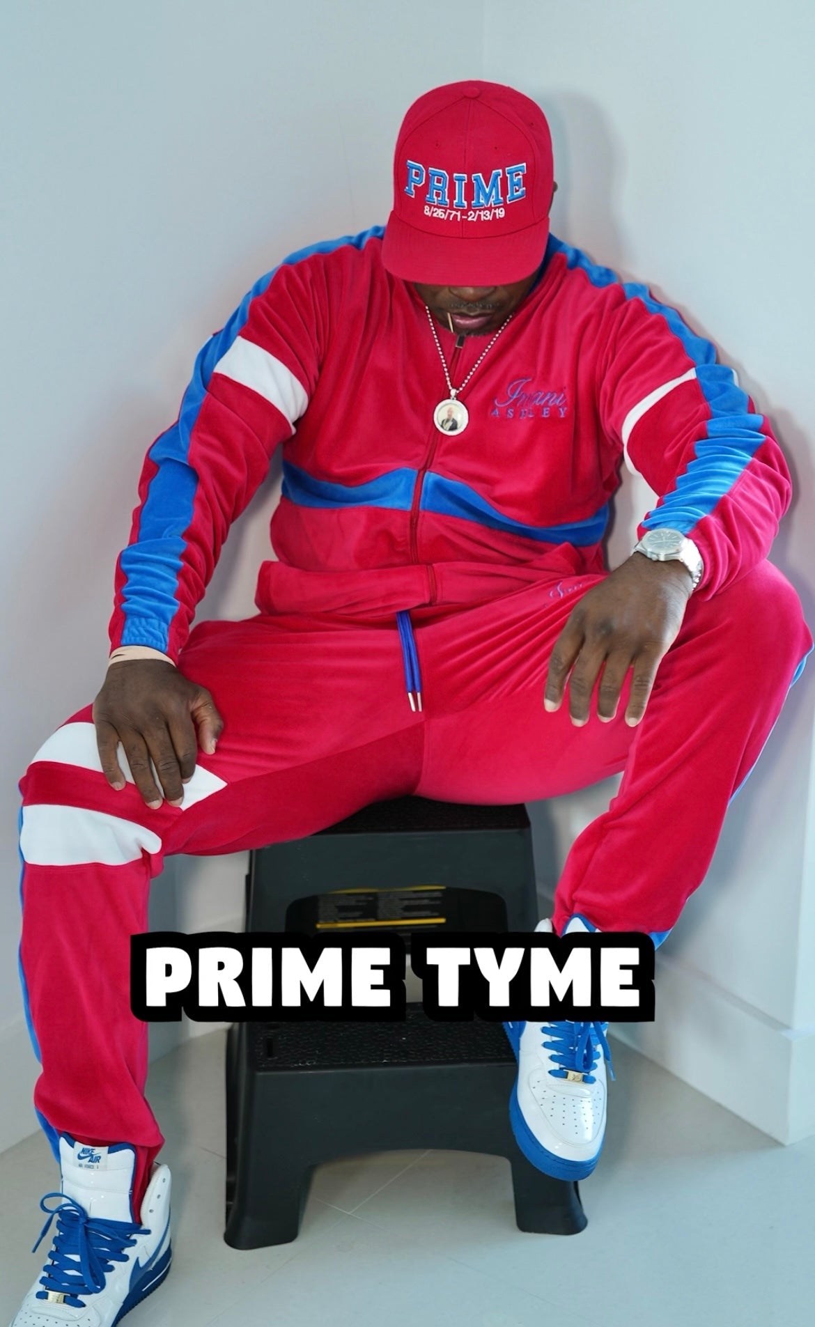 Hustla’s Velour Sweat Set